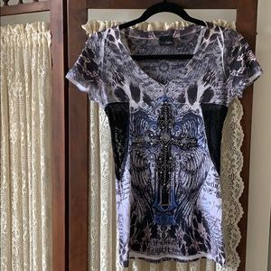 Day trip by buckle shirt